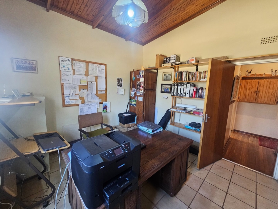 5 Bedroom Property for Sale in Panorama Free State